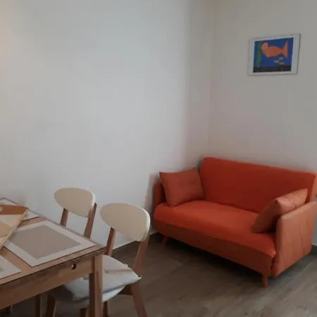 Vanesa Appartement *